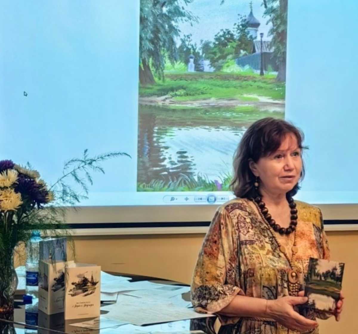 Открытки «По Старой Руссе с Верой и Надеждой» выполнены с любовью к городу и жителям.