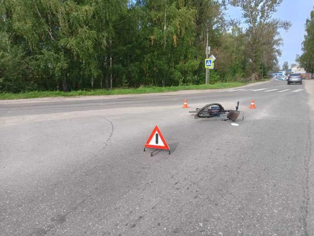 Велосипедиста с травмами доставили в Боровичскую ЦРБ.