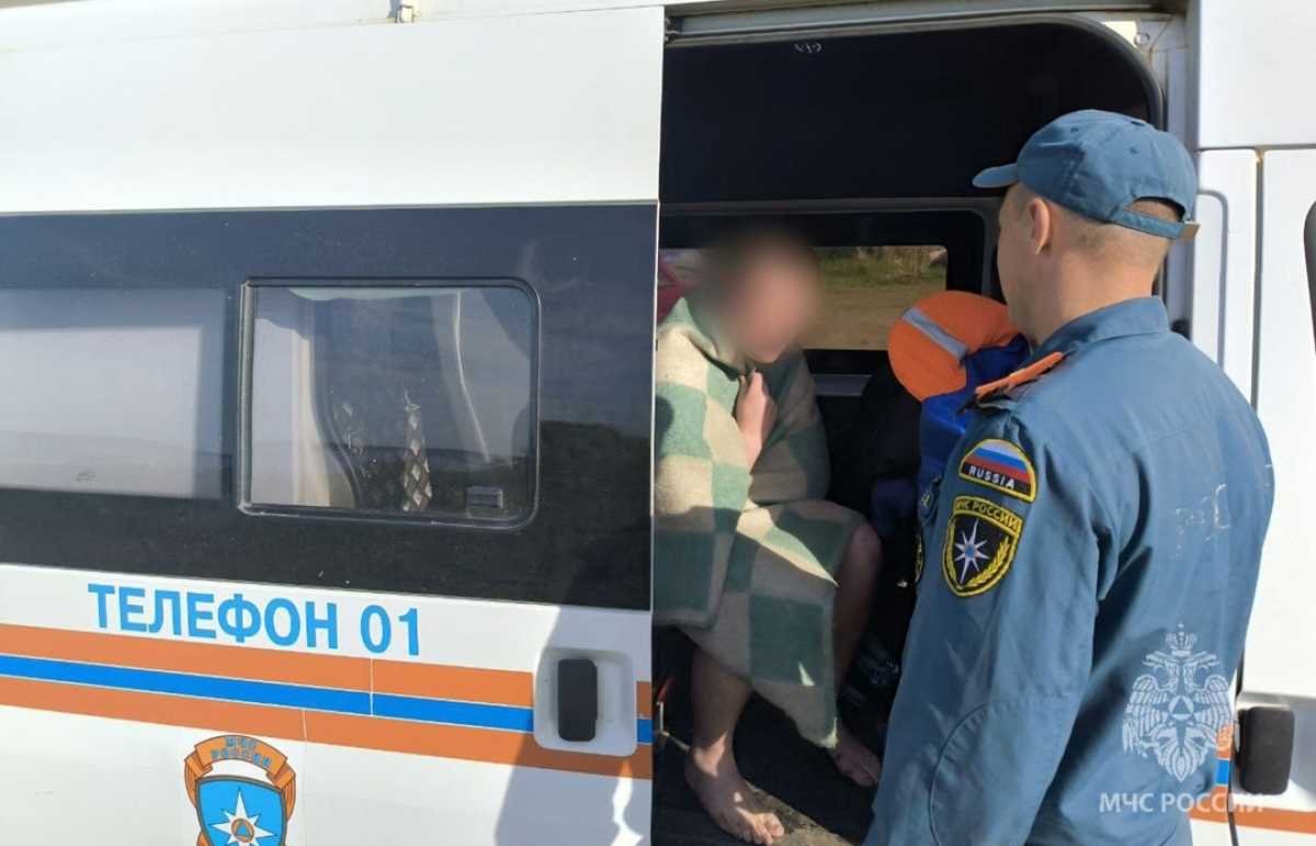 От госпитализации мужчины отказались.