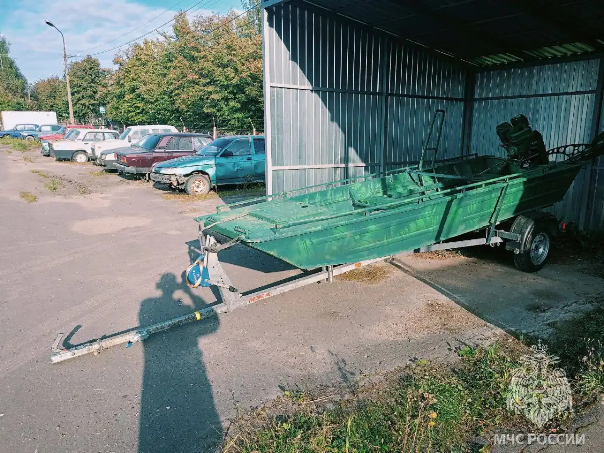 За это правонарушение предусмотрены штраф от 1 500 до 2 000 рублей или лишение права управления судн