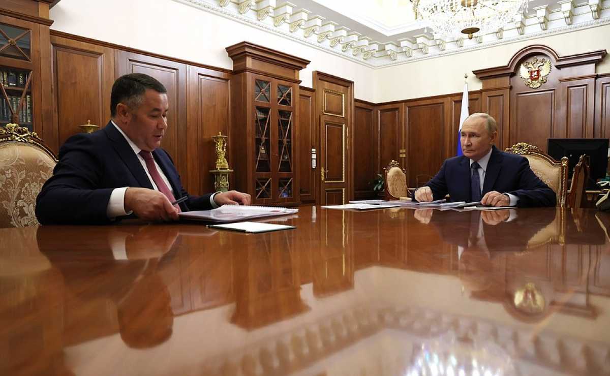 До назначения Игорь Руденя занимал должность губернатора Тверской области.