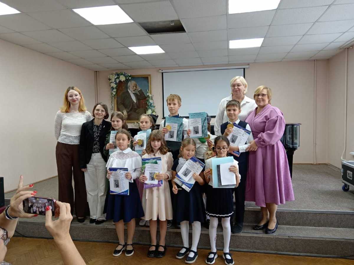 В музыкальной школе имени П.И. Чайковского прошёл конкурс скрипачей