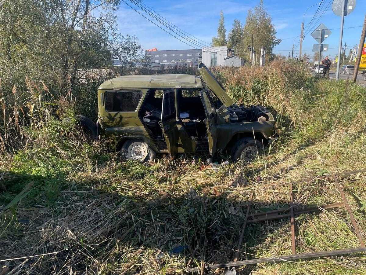 «УАЗ» съехал в кювет и перевернулся.