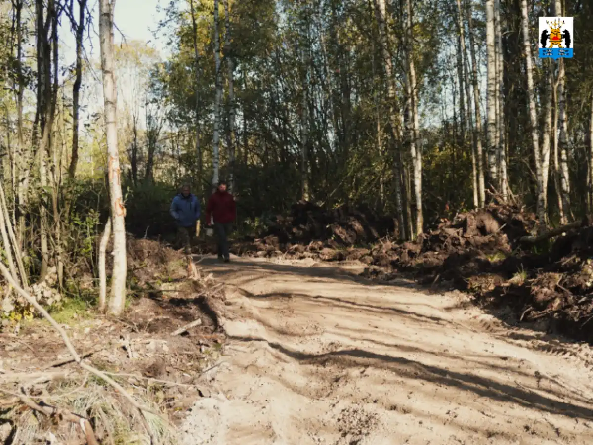 Планируется, что экотропа будет завершена через две-три недели.