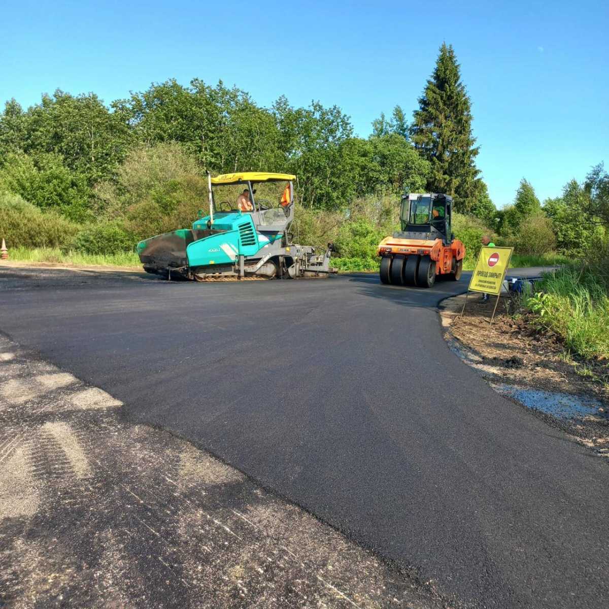 Подрядная организация восстановила асфальтобетонное покрытие протяжённостью 400 метров.