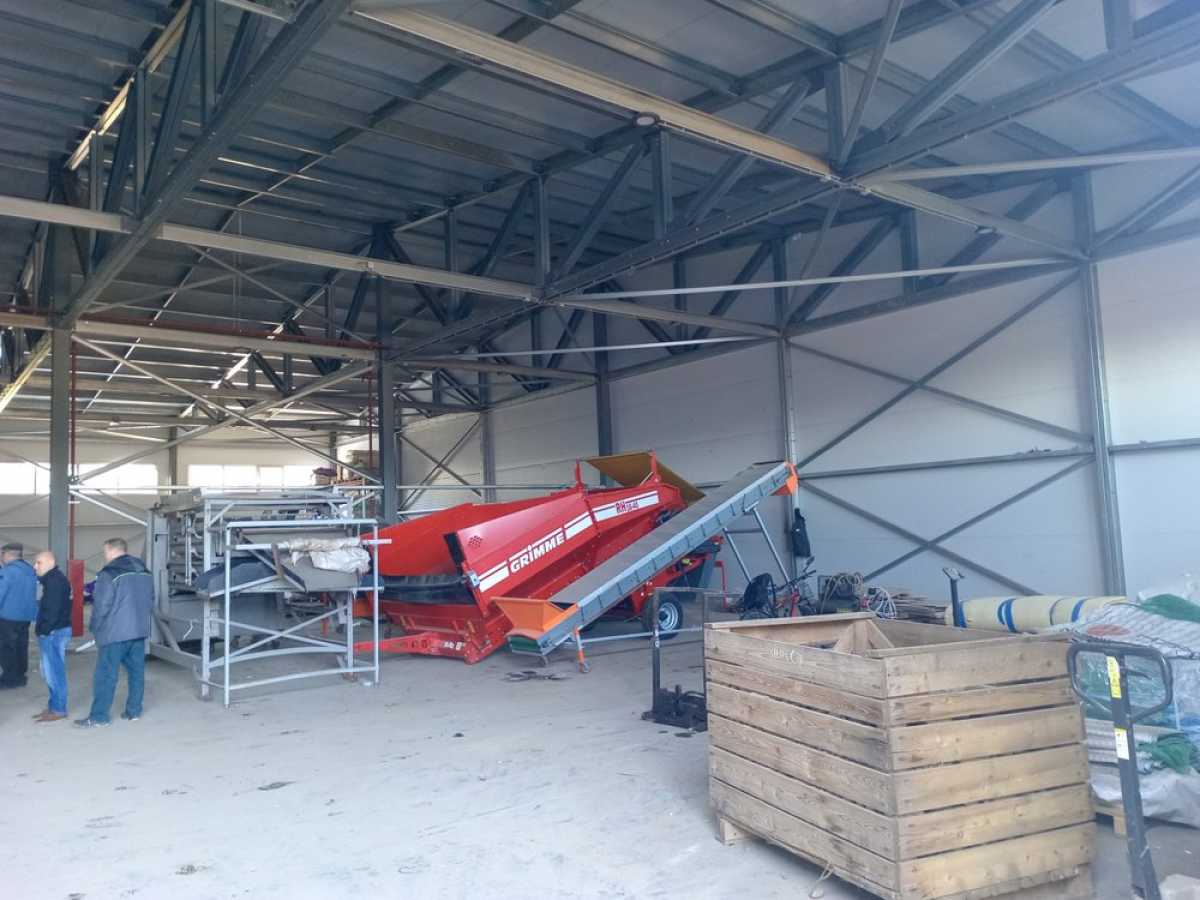 Строительство здания завершено.