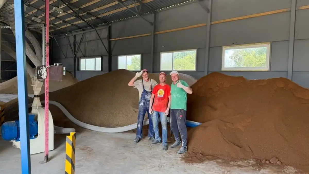 Производственный потенциал цеха позволяет выпускать до пяти тонн комбикорма в час.