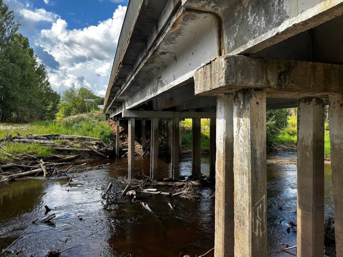 Ремонт моста планируют завершить к 30 сентября 2026 года.