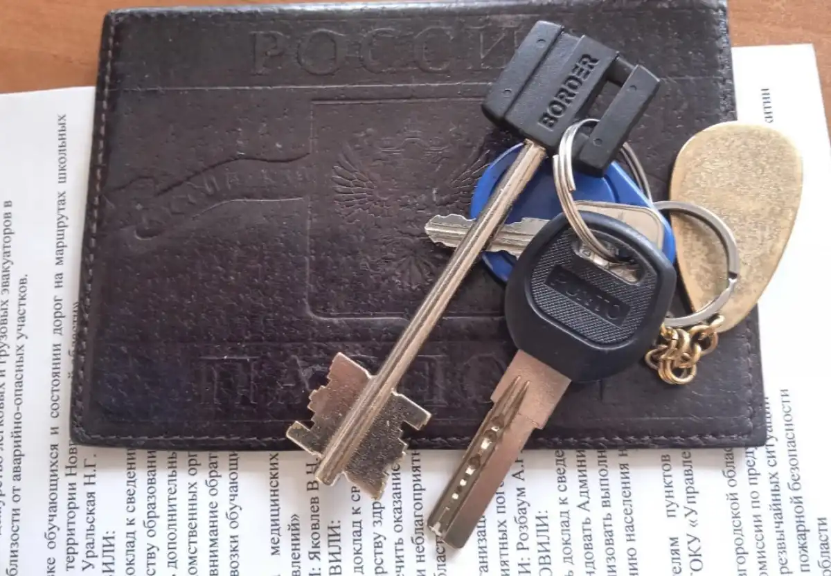 Отдав квартиру мошенникам, пенсионерка лишилась единственного жилья.