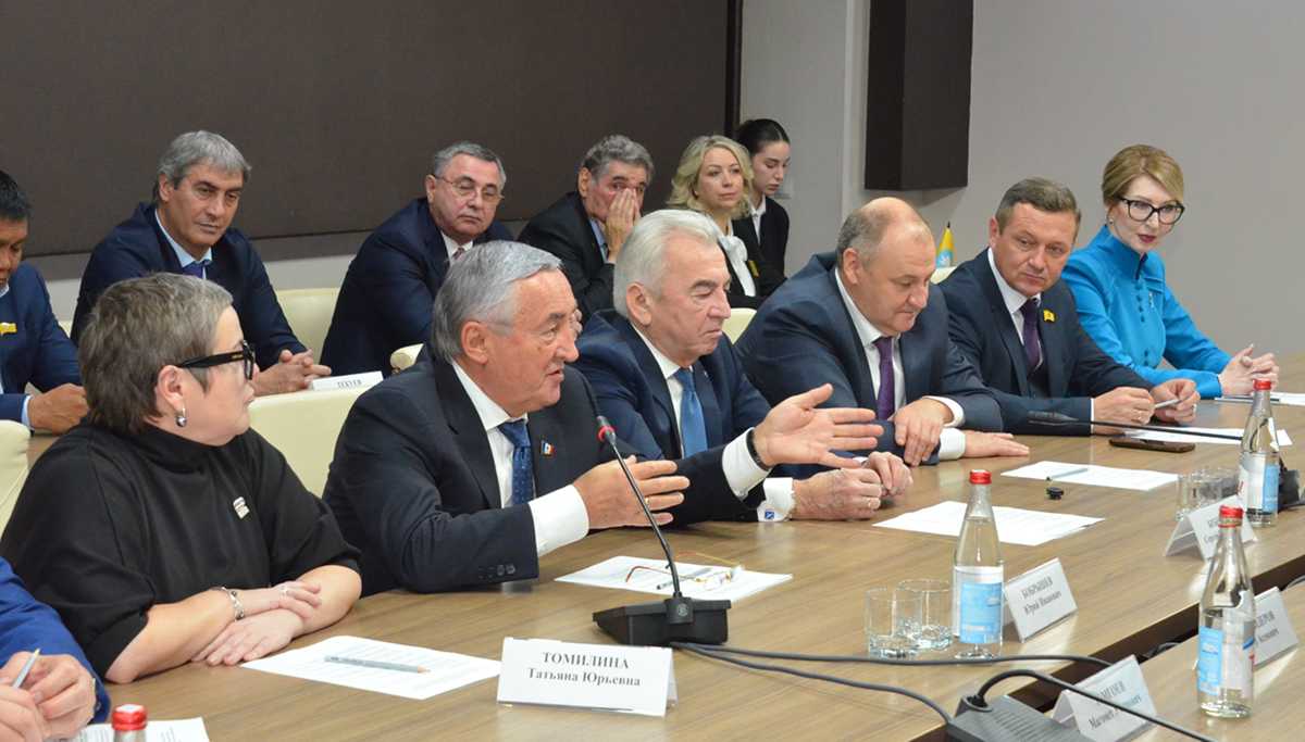 Новгородская область и Северная Осетия запустят совместный проект патриотического воспитания