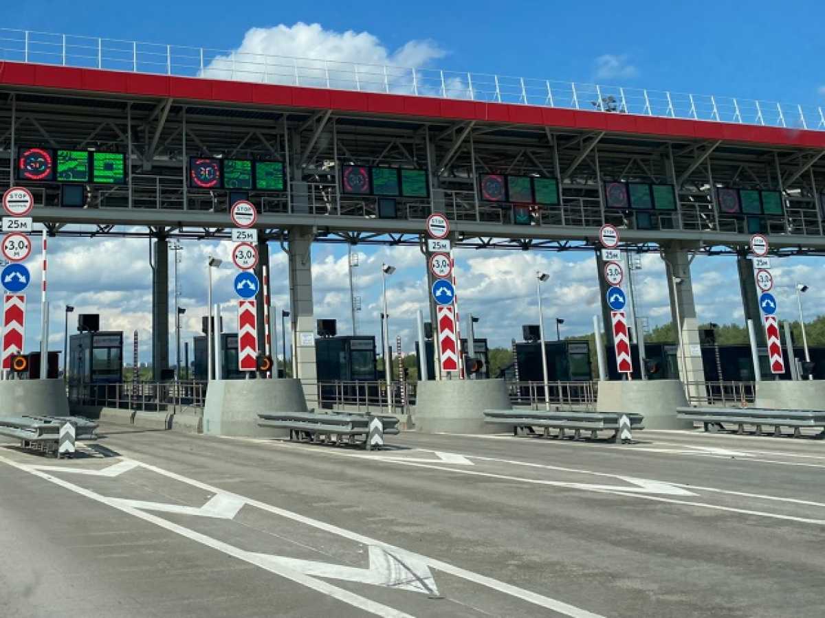 Строительство развязки ведут по запросу жителей и инициативе губернаторов Новгородской и Ленинградск