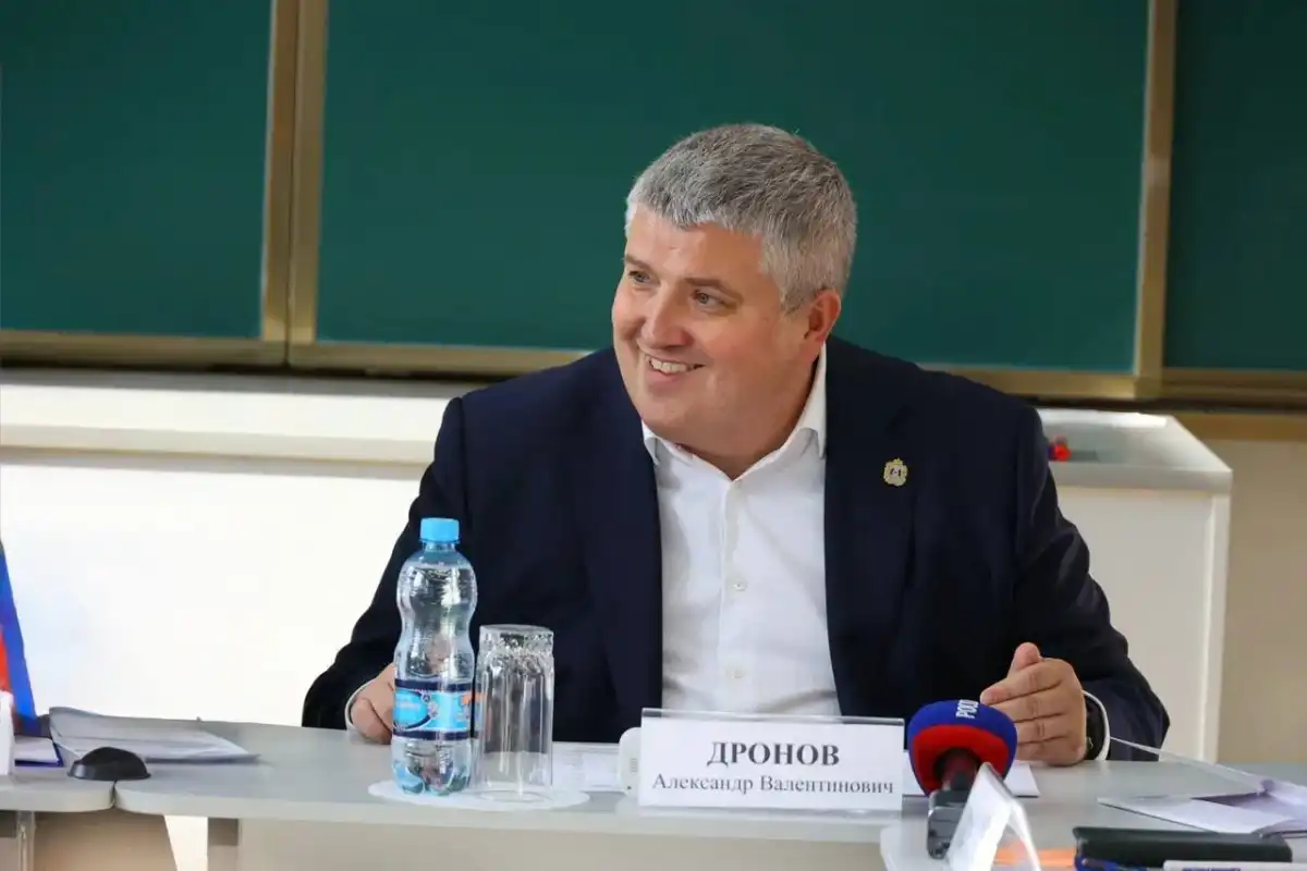 Александр Дронов обсудил с новыми депутатами Марёвского округа предстоящие избирательные кампании