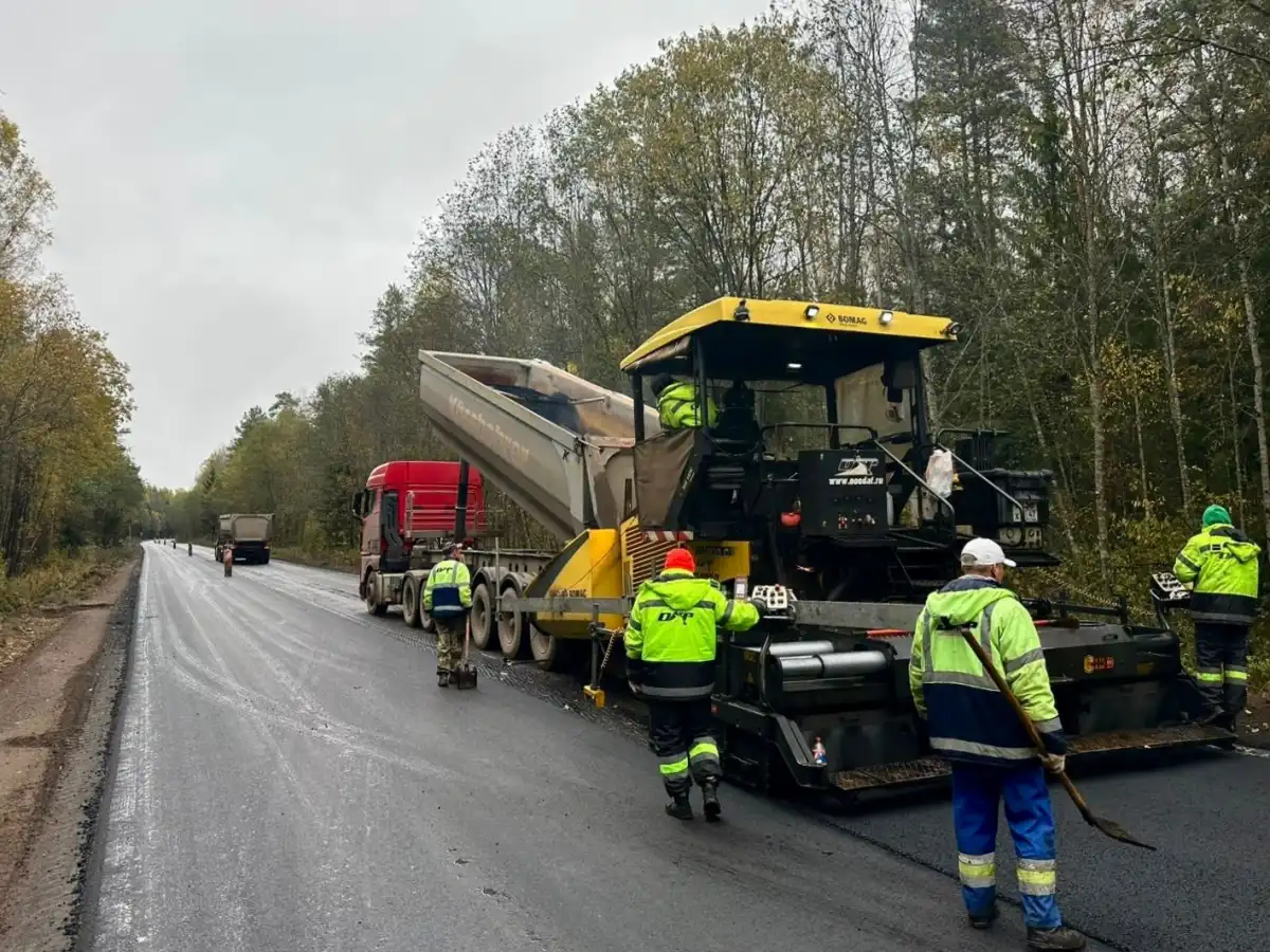 Трасса А-122 проходит по девяти муниципальным округам Новгородской области.