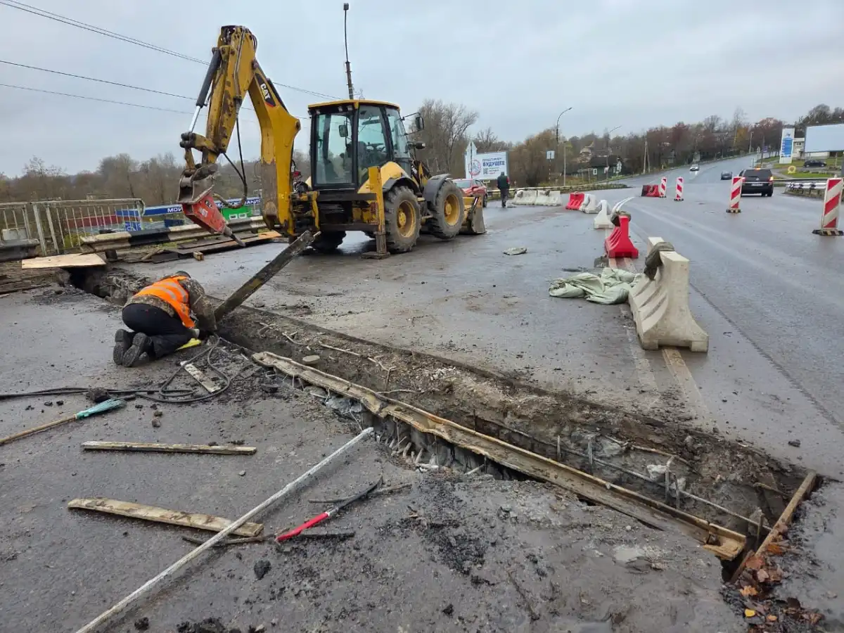 Дорога остается открытой, однако будьте осторожны и соблюдайте правила дорожного движения!
