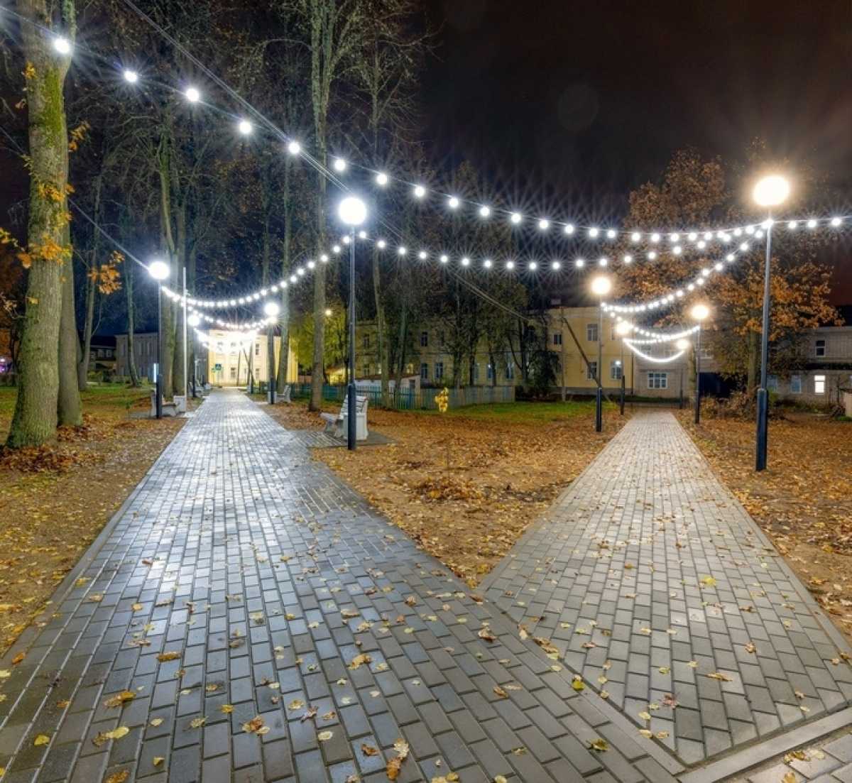 Благоустройство сквера провели по федеральному проекту «Формирование комфортной городской среды».