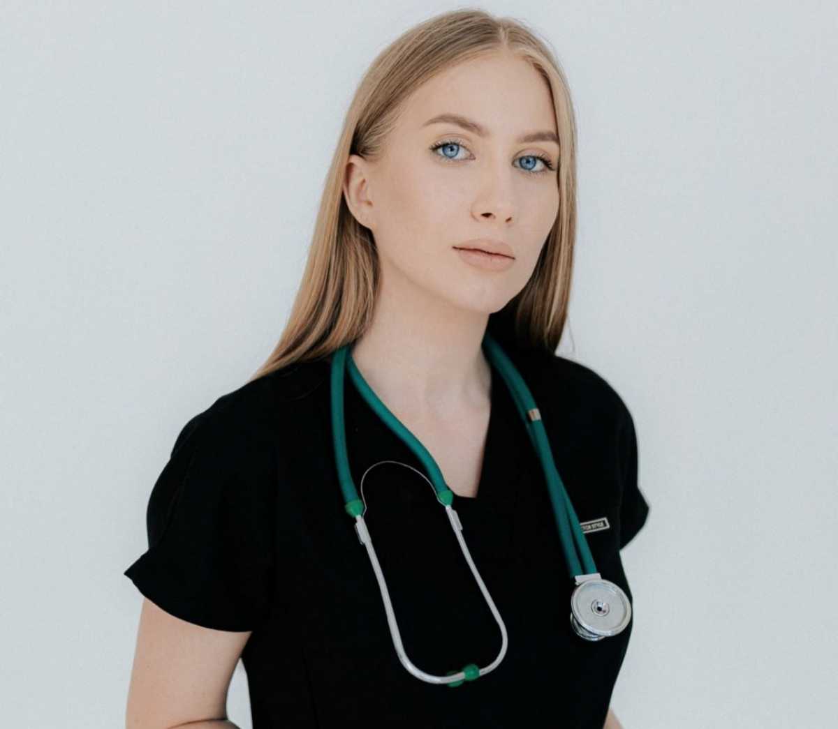 За два года ординатуры Анна приобрела бесценный опыт.