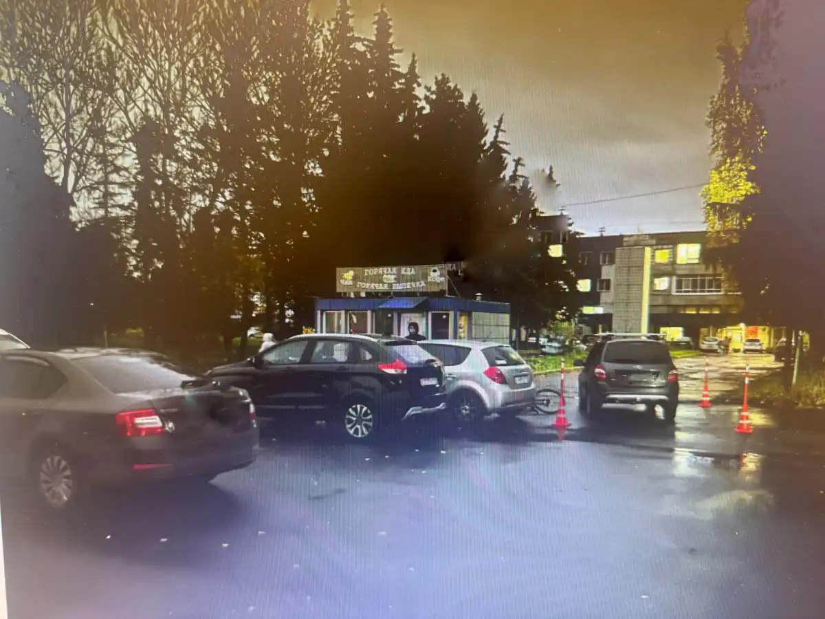 Подростка доставили в больницу.