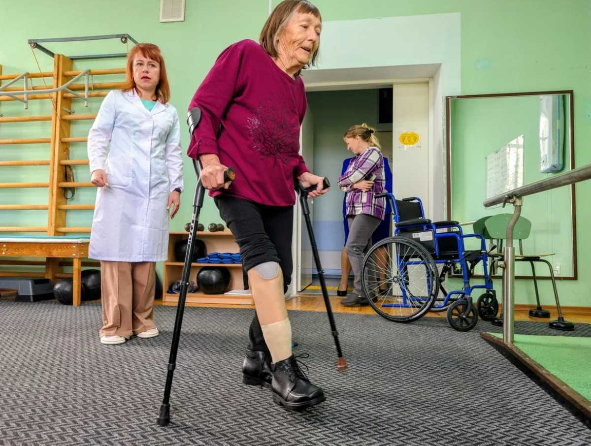 По индивидуальным меркам для Людмилы Кляйн бесплатно изготовили модульный протез.