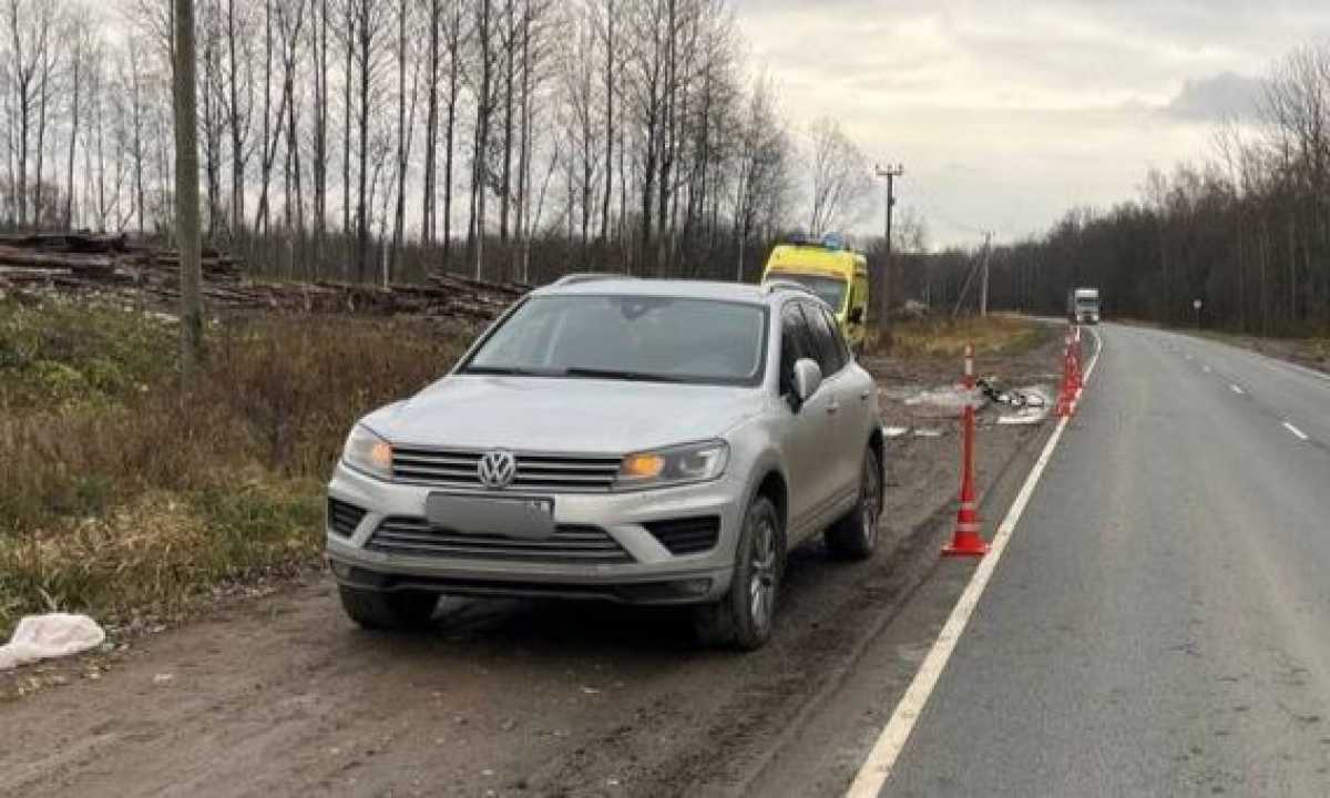 Автомобиль совершил наезд на водителя велосипеда.