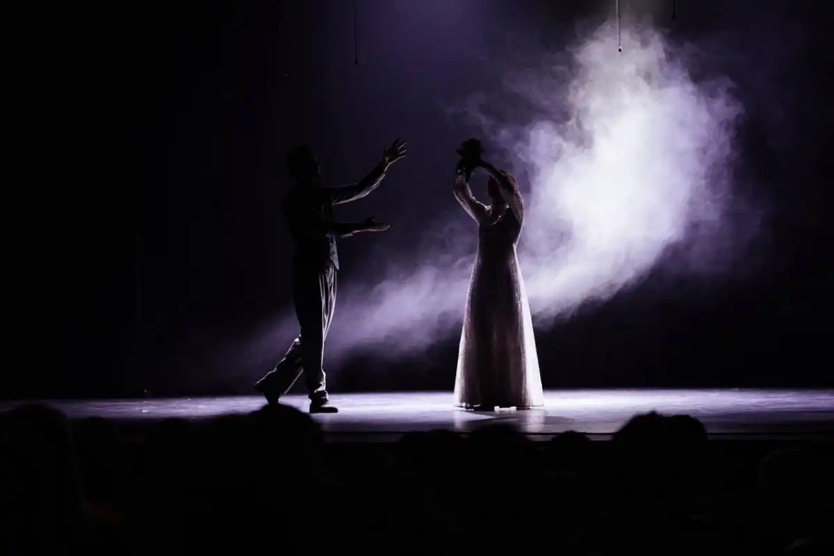 Фестиваль театральных искусств имени Достоевского проходит в Великом Новгороде и Старой Руссе.