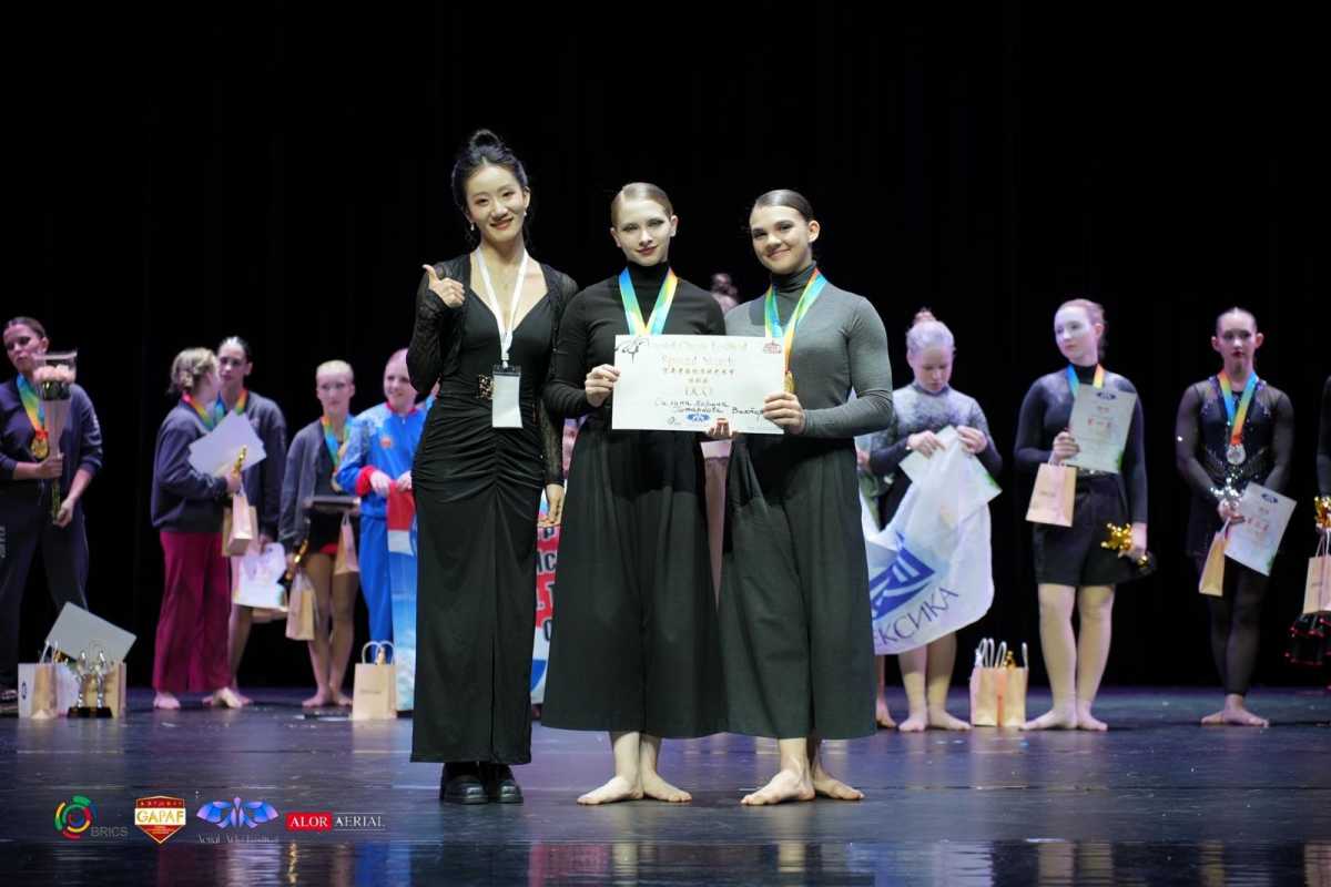 Главный судья фестиваля воздушной гимнастики Aerial Arte Festival Фэри Пэнг, Марина Силина и Виктори