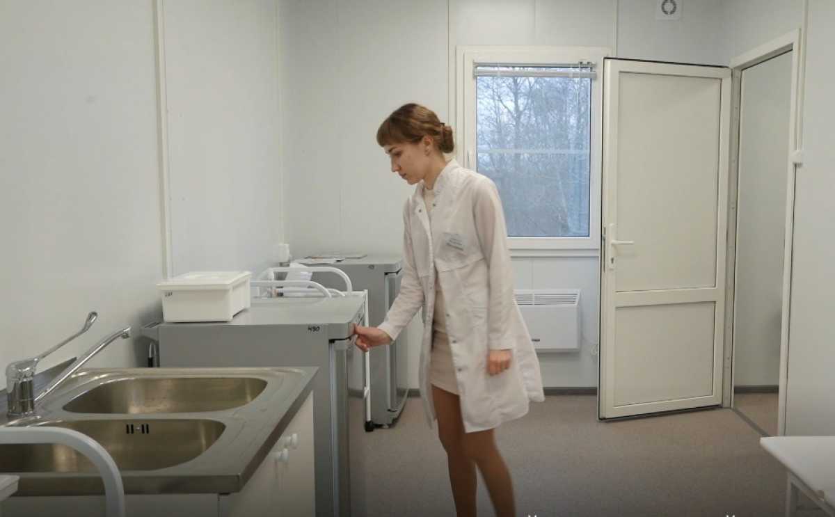 Всего в 2025 году в Новгородской области построили 47 ФАПов и врачебных амбулаторий.