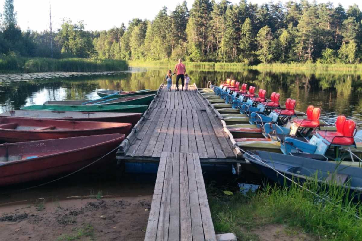 Кражи совершались не только на берегах водоёмов, но и в защищённых местах.