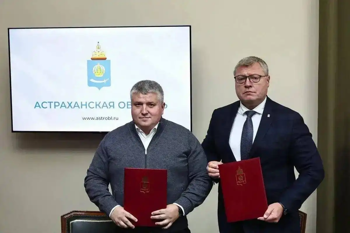 Александр Дронов и Игорь Бабушкин подписали соглашение о сотрудничестве регионов.