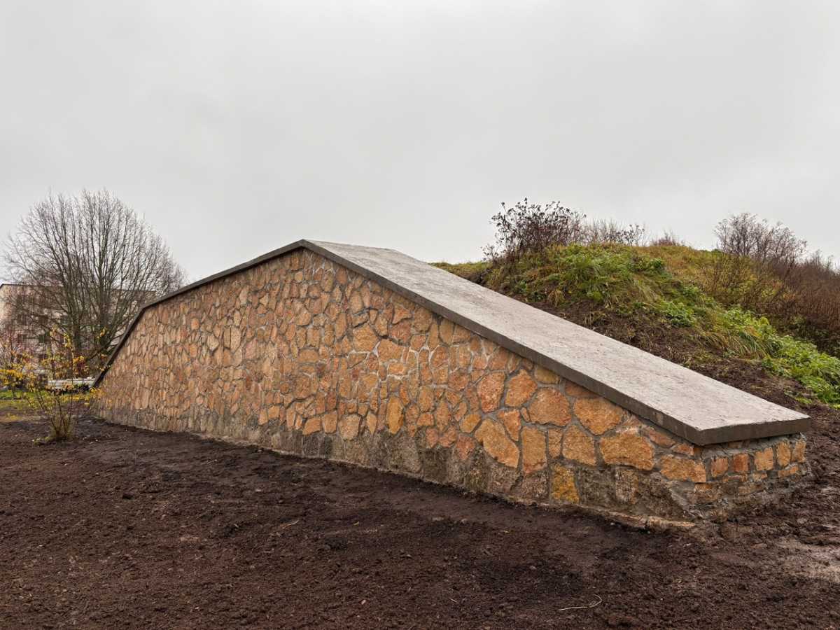 Окольный вал — это не просто инженерное сооружение, а один из ключевых памятников оборонительной арх