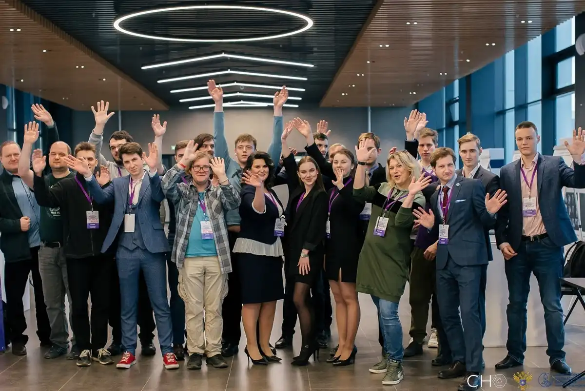 В течение нескольких дней молодые учёные смогут принять участие в дискуссиях, панельных сессиях, мас