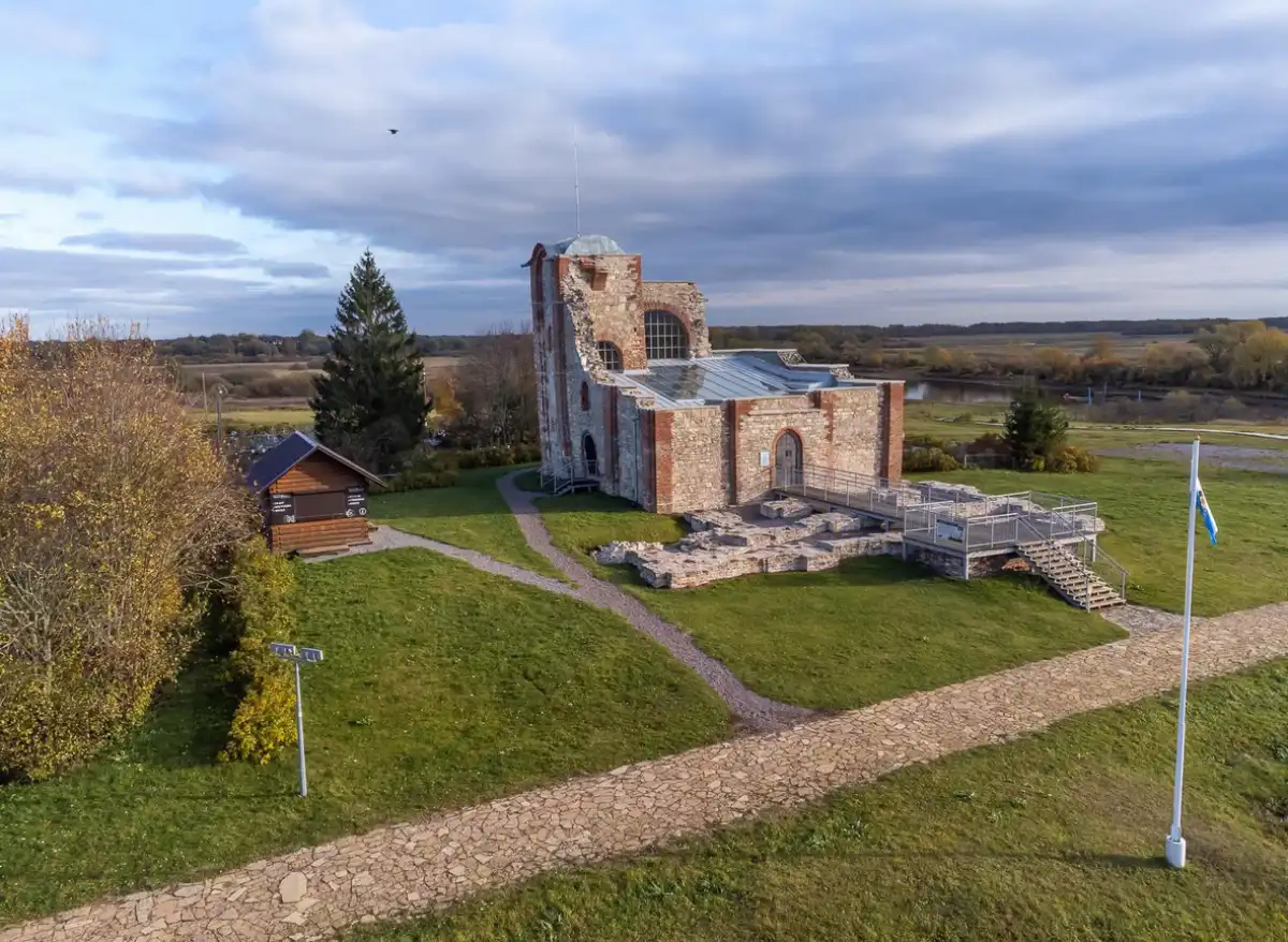 13 ноября жителей области ждёт облачная и дождливая погода.