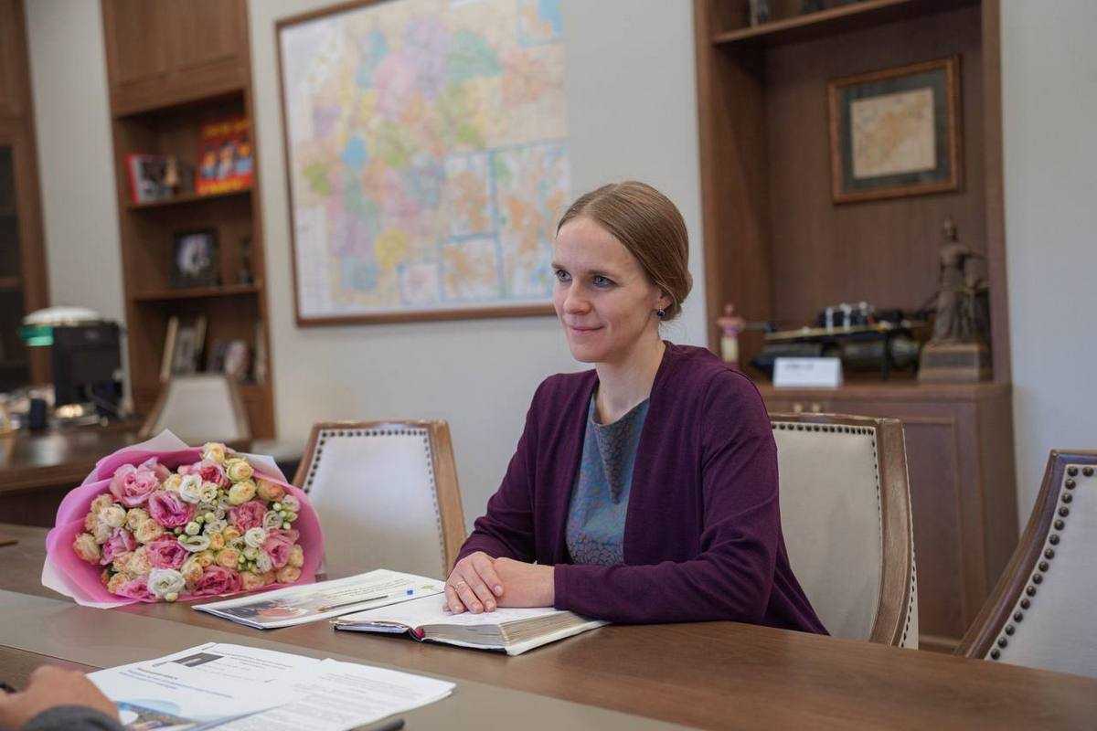 Александр Дронов провёл встречу с директором благотворительного фонда «Старость в радость» Елизавето