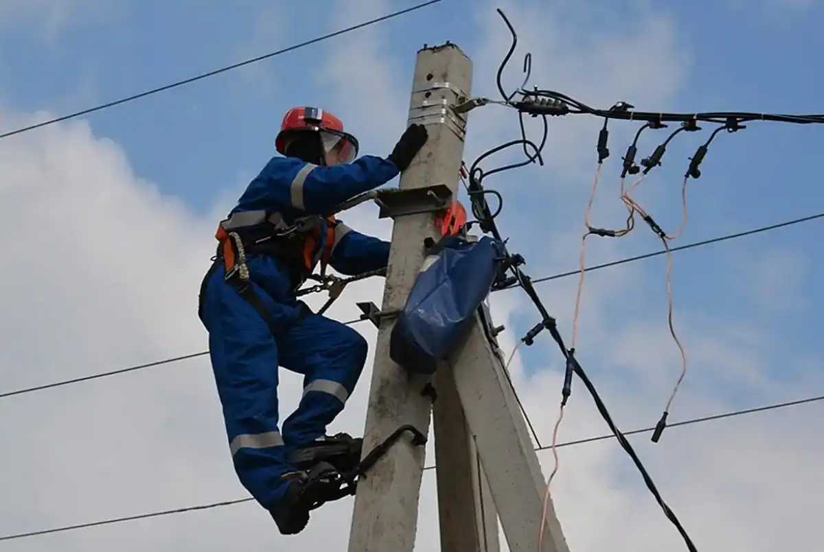 В новгородском филиале ПАО «Россети Северо-Запад» ввели режим повышенной готовности.