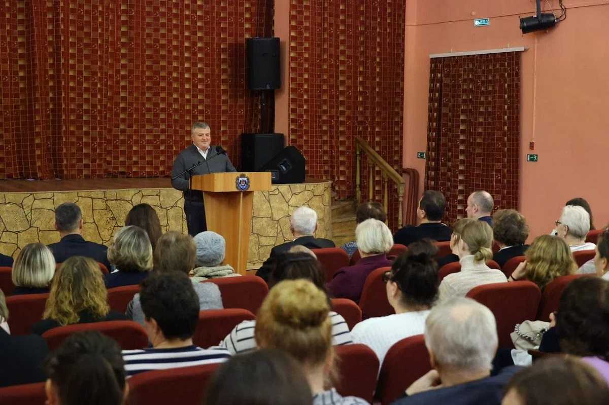 По словам губернатора, к 2030 году должны быть газифицированы административные центры всех муниципал