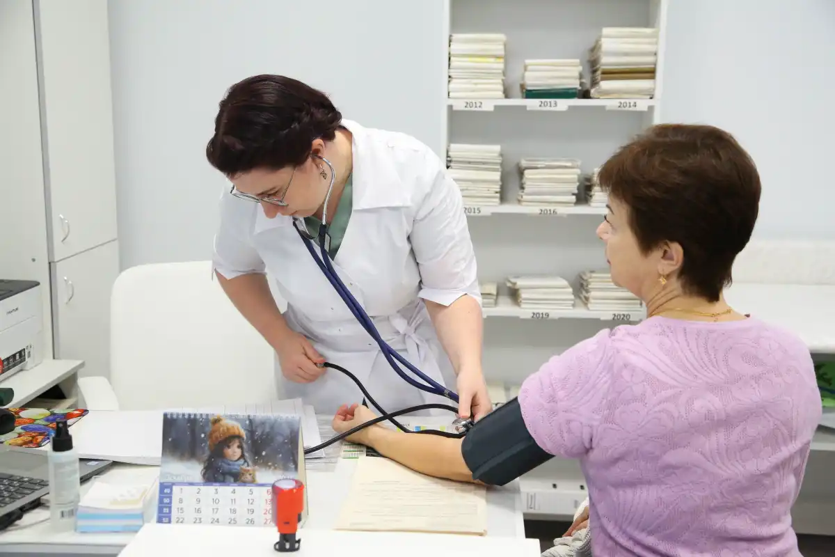 Заведующей ФАПом является фельдшер Полина Мушина.