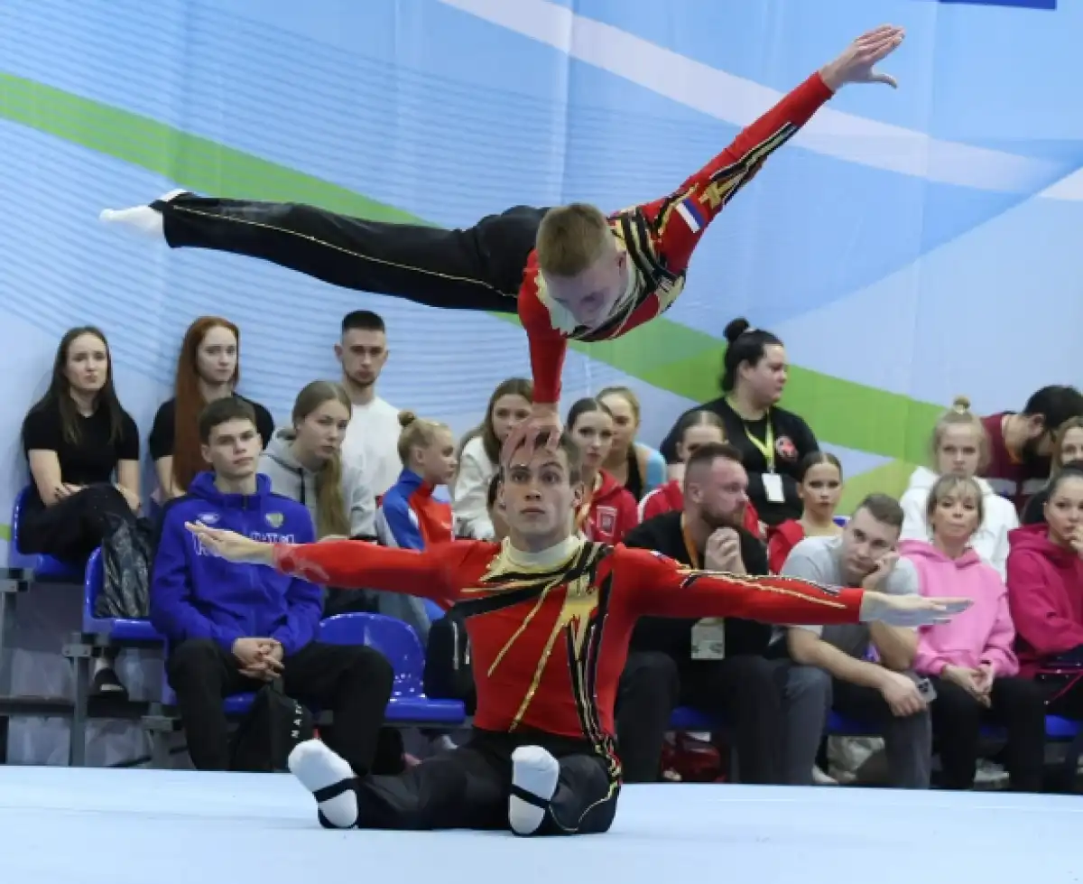 Владислав Глевицкий и Роман Грищенко - воспитанники спортшколы олимпийского резерва «Манеж».