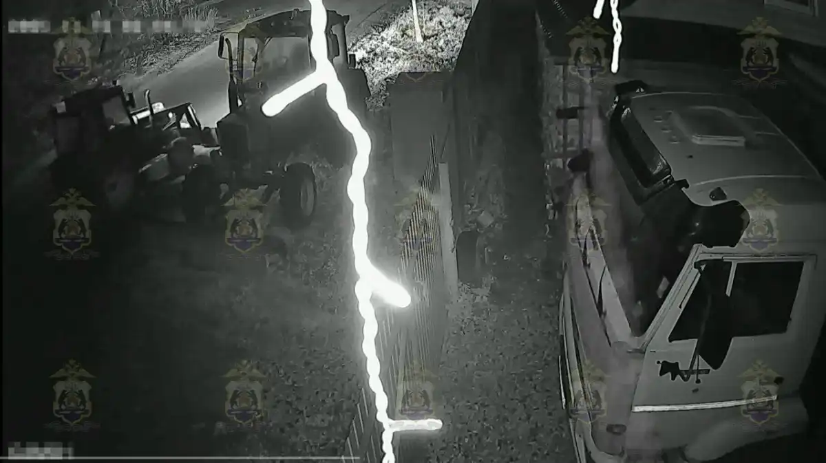 По факту угона возбудили уголовное дело. Трактор вернули владельцу.