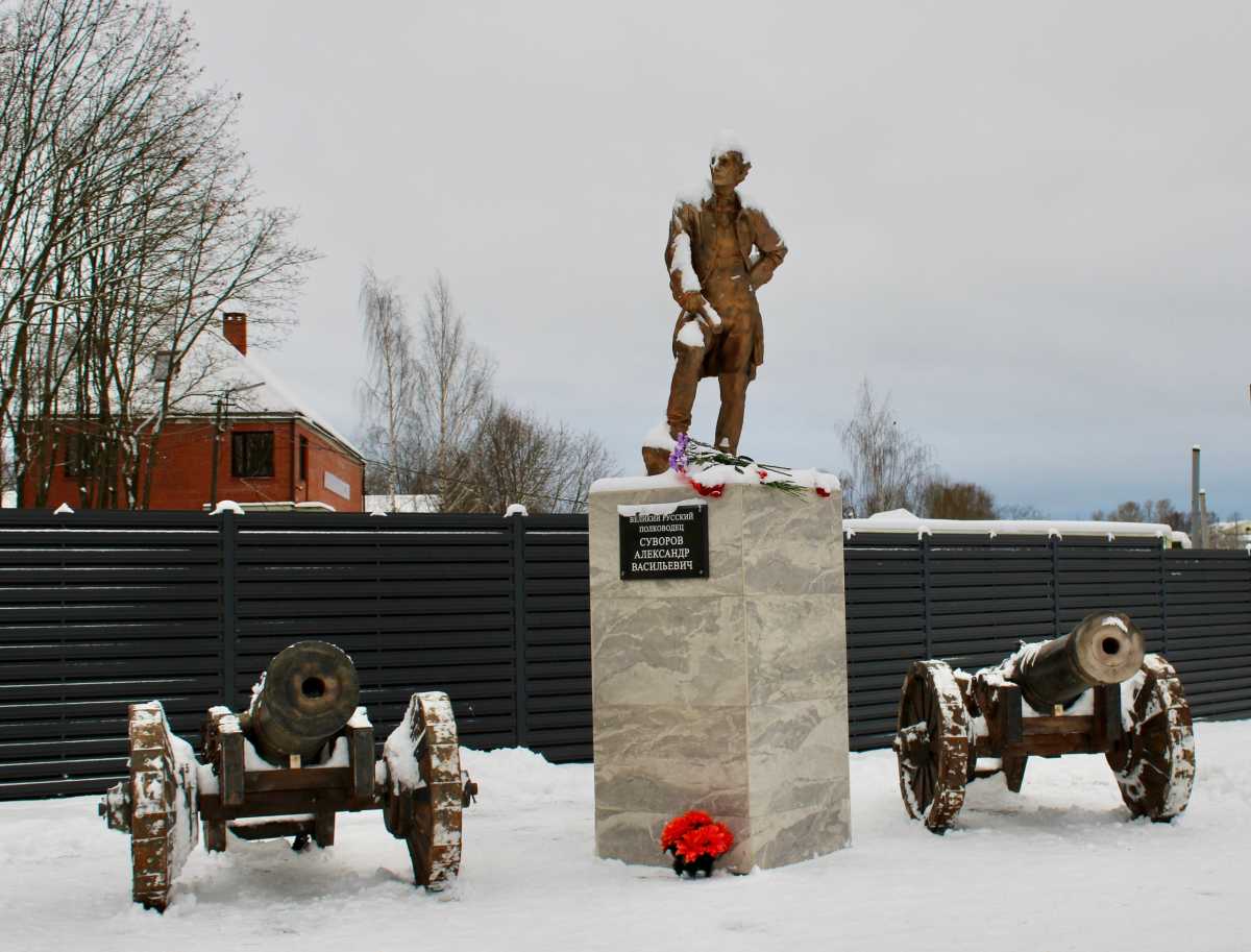 Скоро пушки направят на реставрацию.