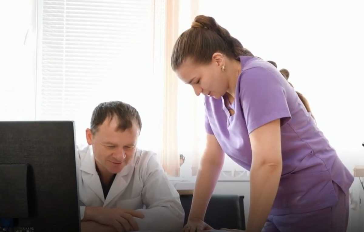 30 ноября в России отмечается День хирурга.