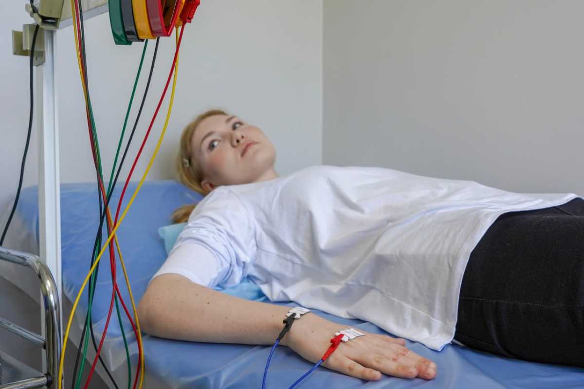 Бесплатно обратиться в Центры здоровья можно по полису ОМС самостоятельно либо по направлению терапевта.