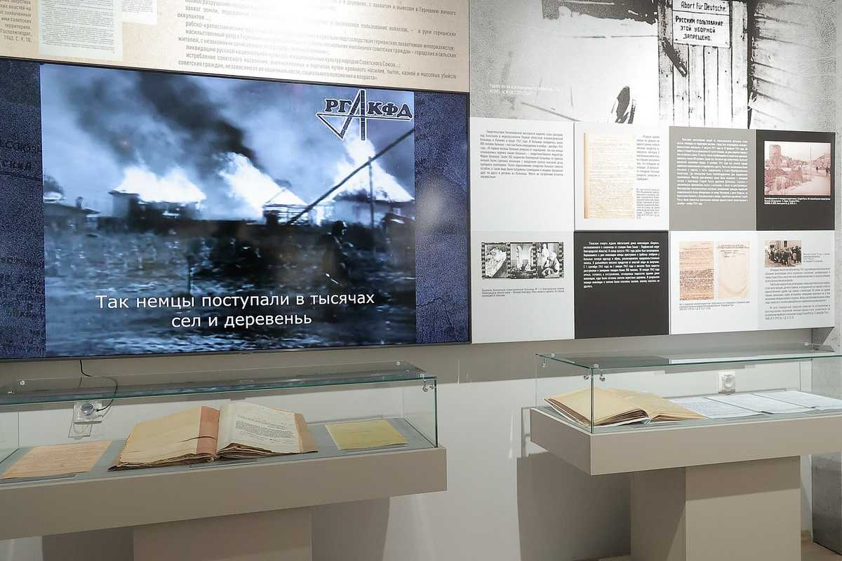 Выставка будет работать в здании госархива по будним дням, с 9:00 до 17:00.