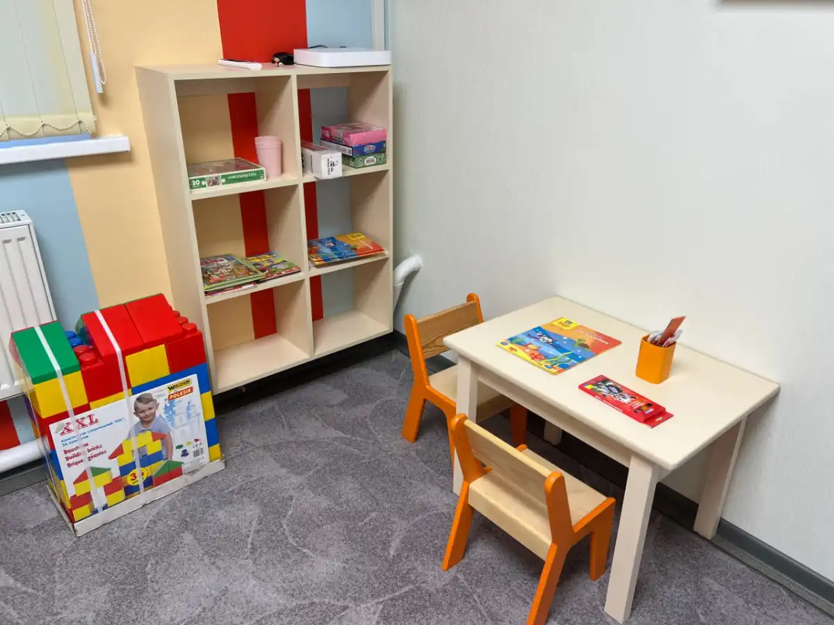 Медицинские организации Новгородской области внедряют стандарт семейноцентричности в рамках приоритетного регионального проекта «Семейноцентричный регион».