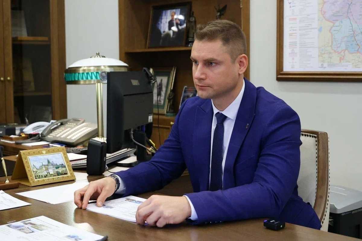 Александр Дементьев возглавляет Новгородский округ с сентября 2023 года.