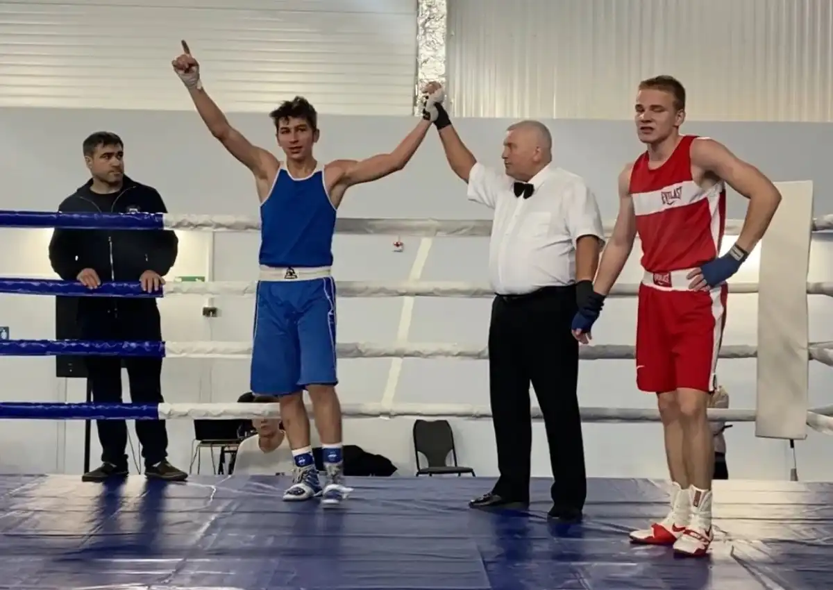 На соревнования приехали более 100 спортсменов.