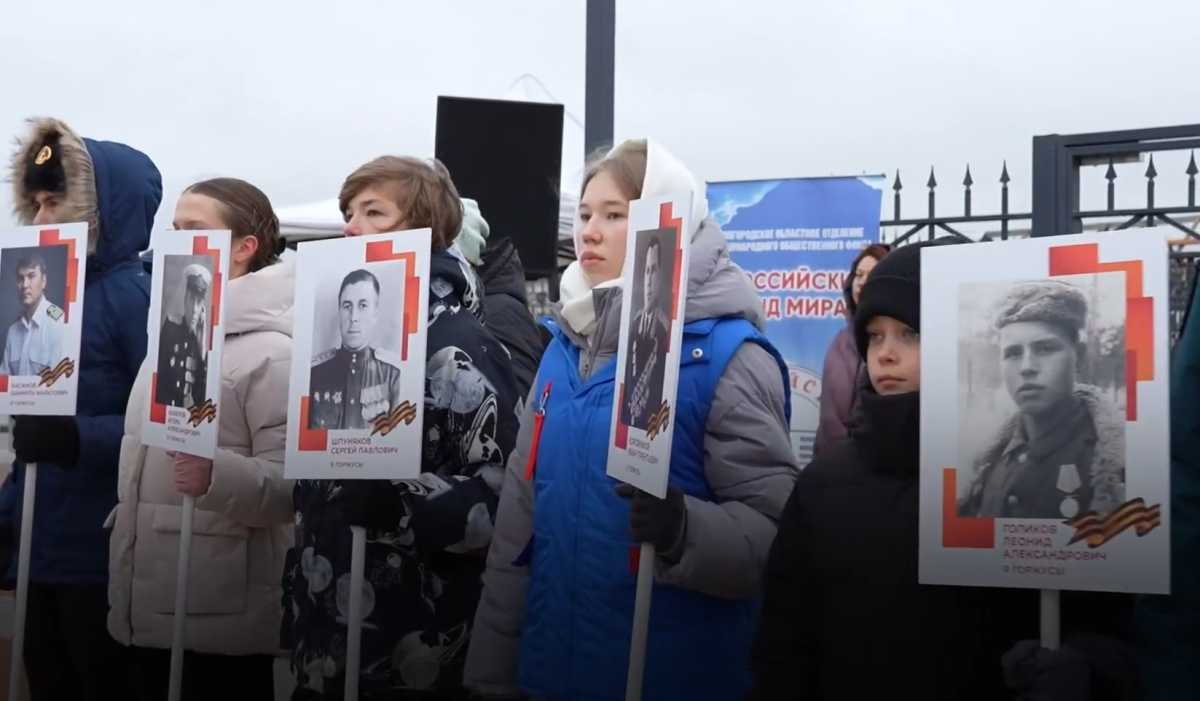 Школьники и студенты поделились рассказами о героях, имена которых связаны с их учебными учреждениями.