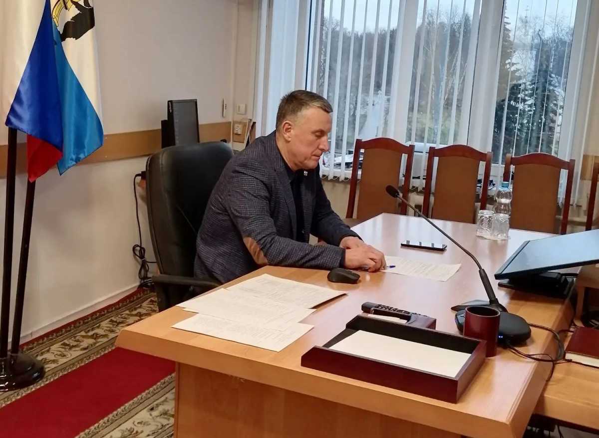 Заседание комиссии по предупреждению и ликвидации ЧС прошло под руководством мэра Александра Розбаума.