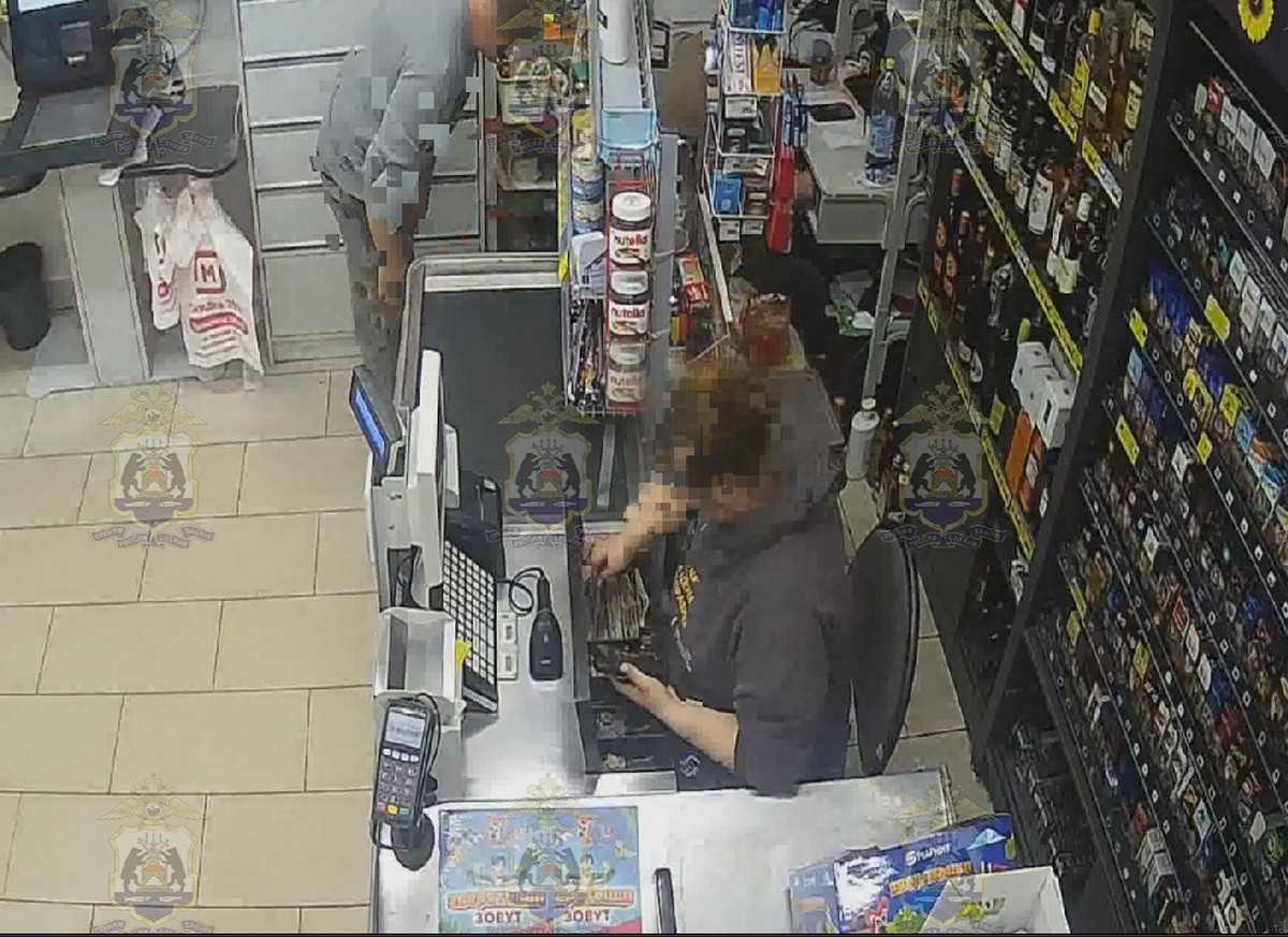 Поначалу новгородка ограничивалась суммами от 2 тысяч до 5 тысяч рублей.