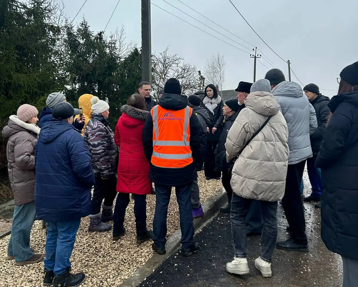 На встречу пришли жители деревень Слобода и Марьино, а также собственниками земельных участков ближайших садоводческих товариществ.