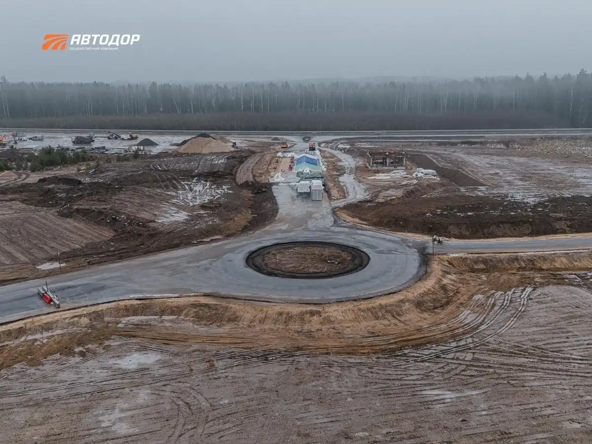 Запуск движения по развязке запланирован на 2026 год.