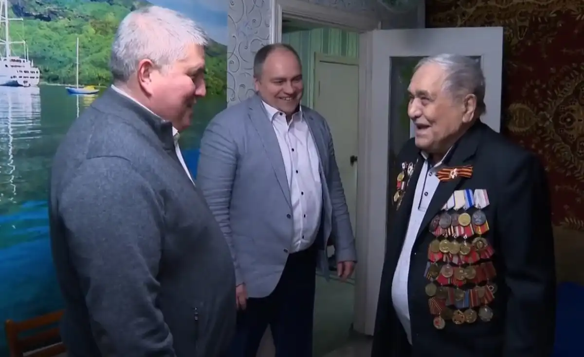 В 99 лет Николай Сидоренко участвует в патриотических мероприятиях.